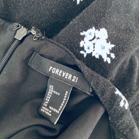 Forever 21 black floral maxi small ruffle - Picture 7 of 10